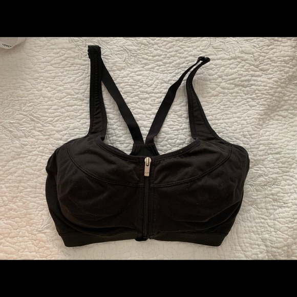 Victoria's Secret Other - 3/$25 🍒 Victoria’s Secret spirts bra 32DD